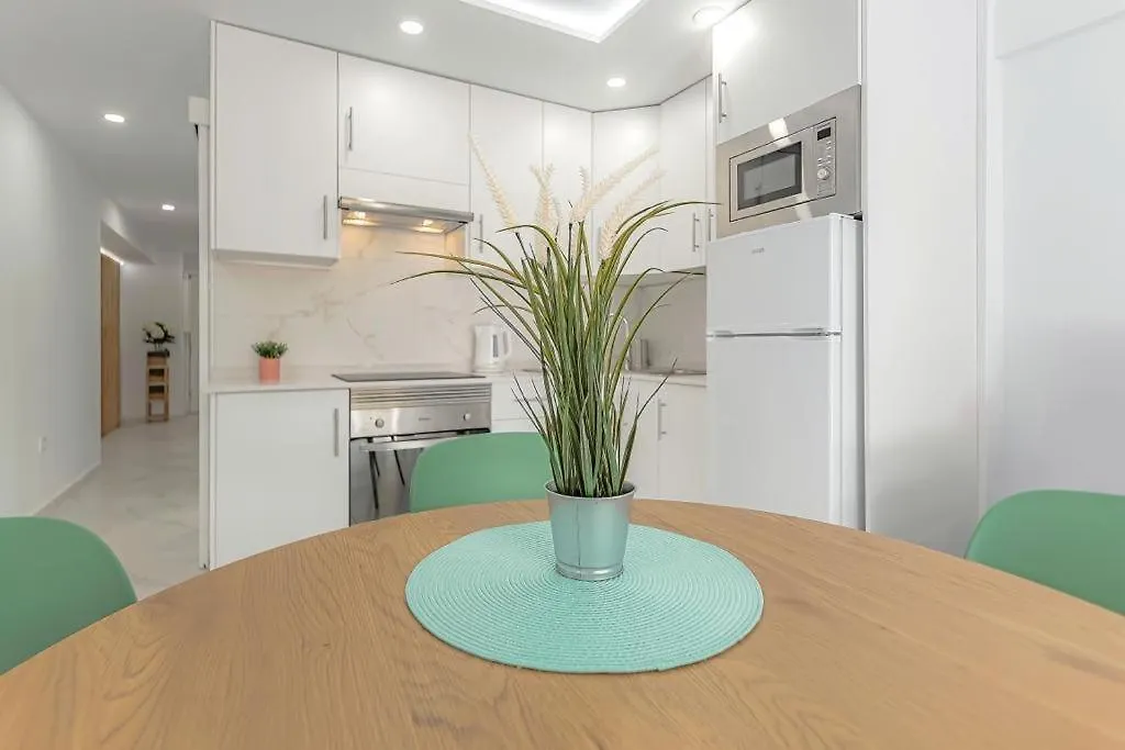 Apartamento San Eugenio ,, Los Garanios” Costa Adeje Daire