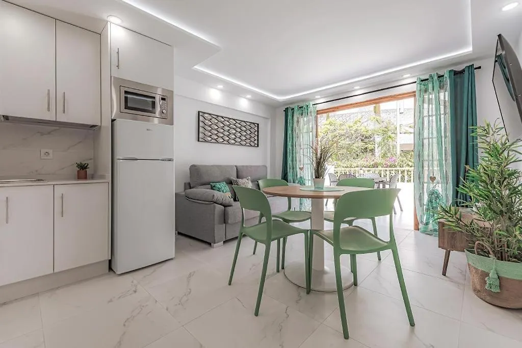 Daire Apartamento San Eugenio ,, Los Garanios” Costa Adeje İspanya